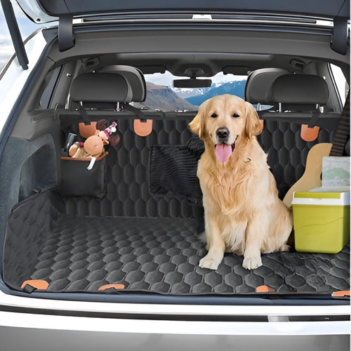 Protection-voiture-chien-pour-le-coffre