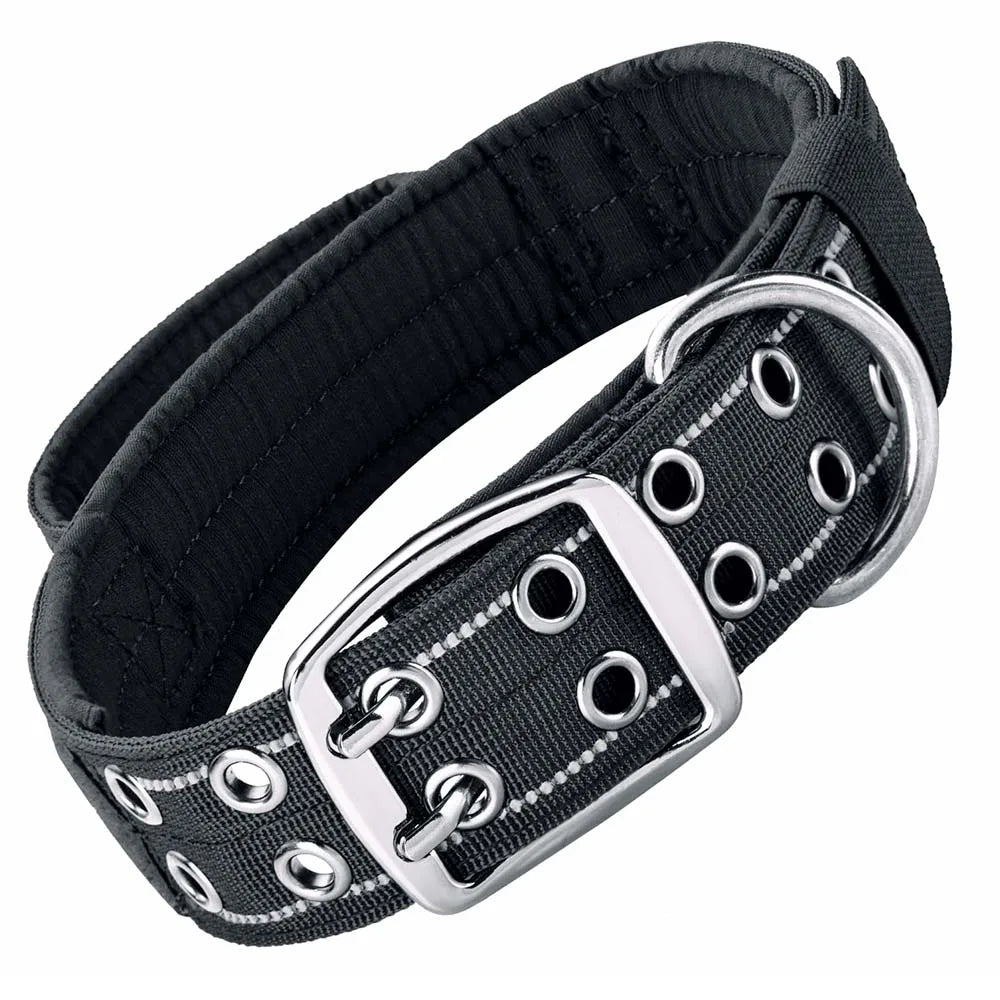 collier-avec-poignee-pour-dressage-noir