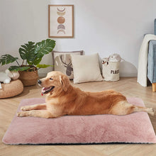 Charger l&#39;image dans la galerie, tapis-chien-rose-moelleux

