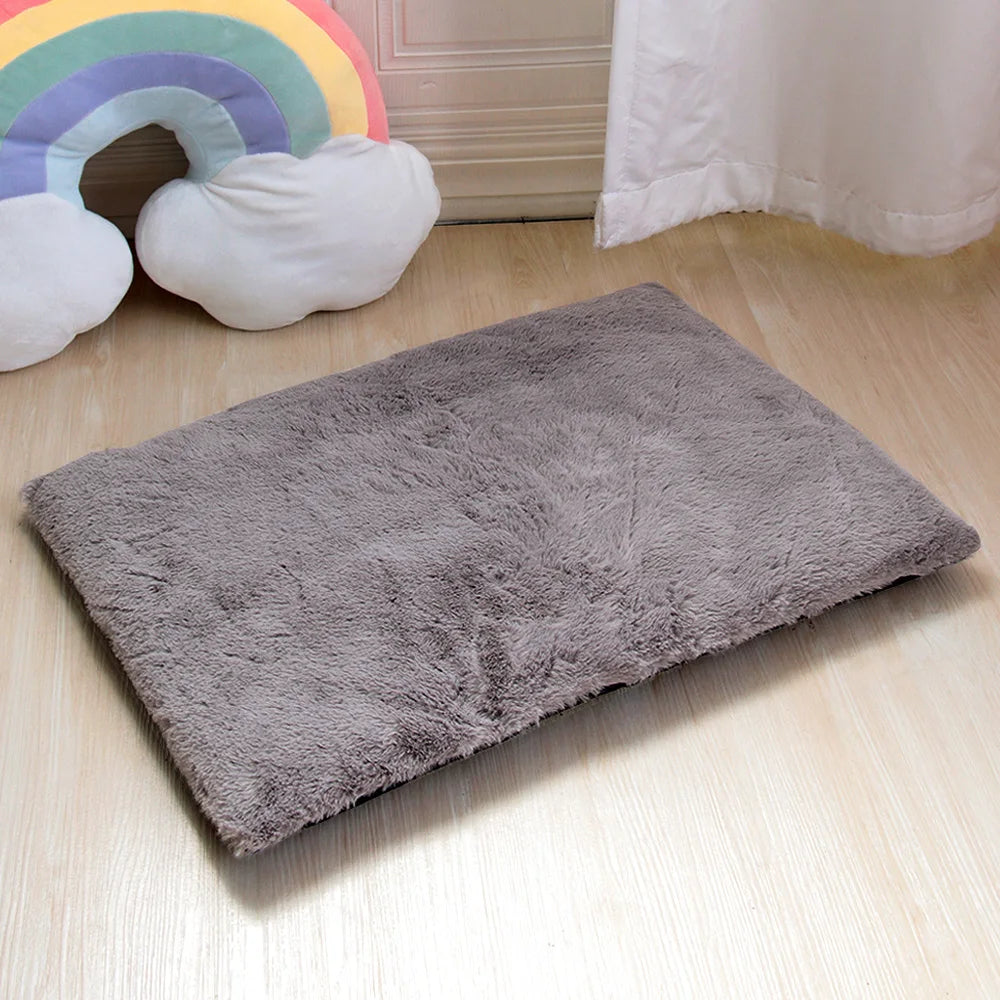 tapis-pour-chien-gris-doux